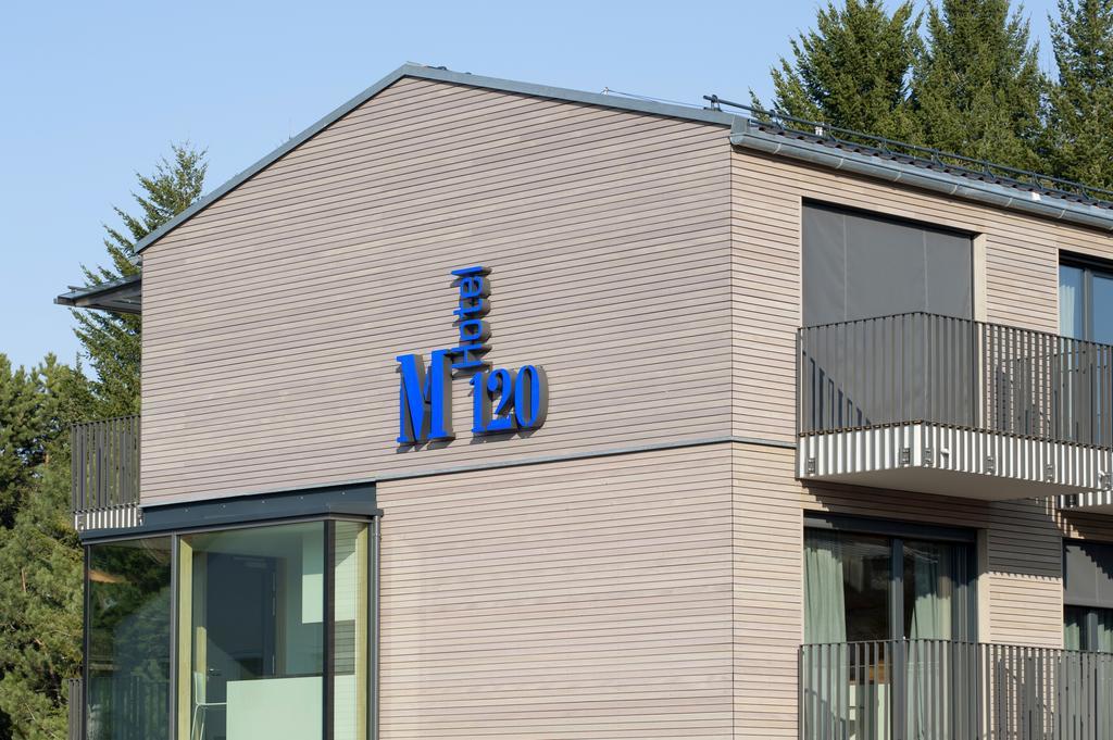 Unterföhring Hotel M120 מראה חיצוני תמונה